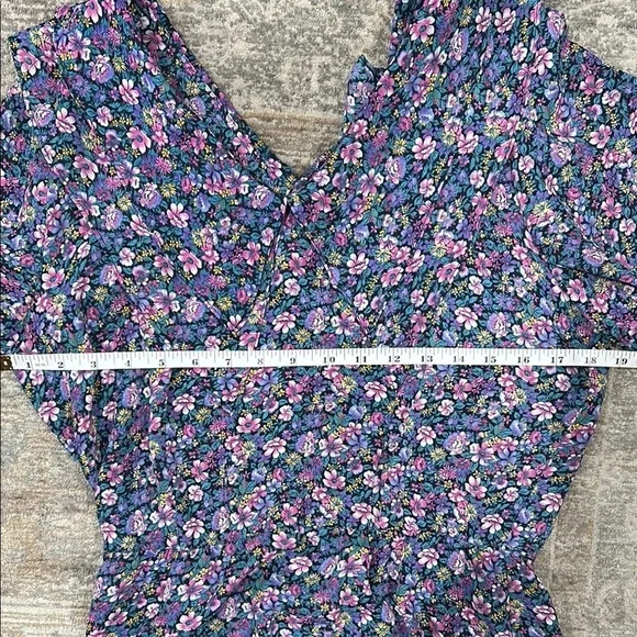 Karin Stevens V Neck Peter Pan Collar  Sheer Flutter Floral Purple Dress Size 10 - Picture 7 of 12
